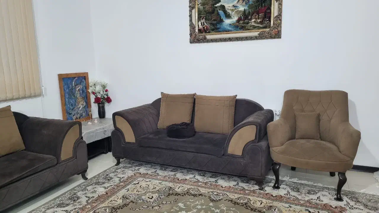 مبلمان در حد نو|مبلمان خانگی و میز عسلی|فولادشهر, مسکن مهر فولادشهر|دیوار