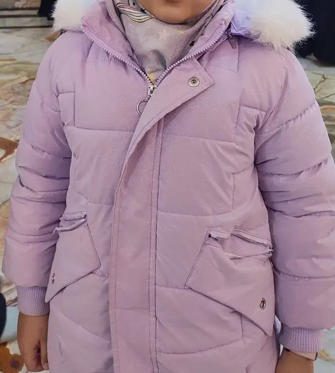 کاپشن دخترانه|لباس|فردیس, فردیس|دیوار