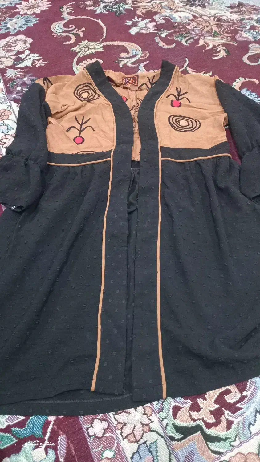 لباس|لباس|گالیکش, |دیوار