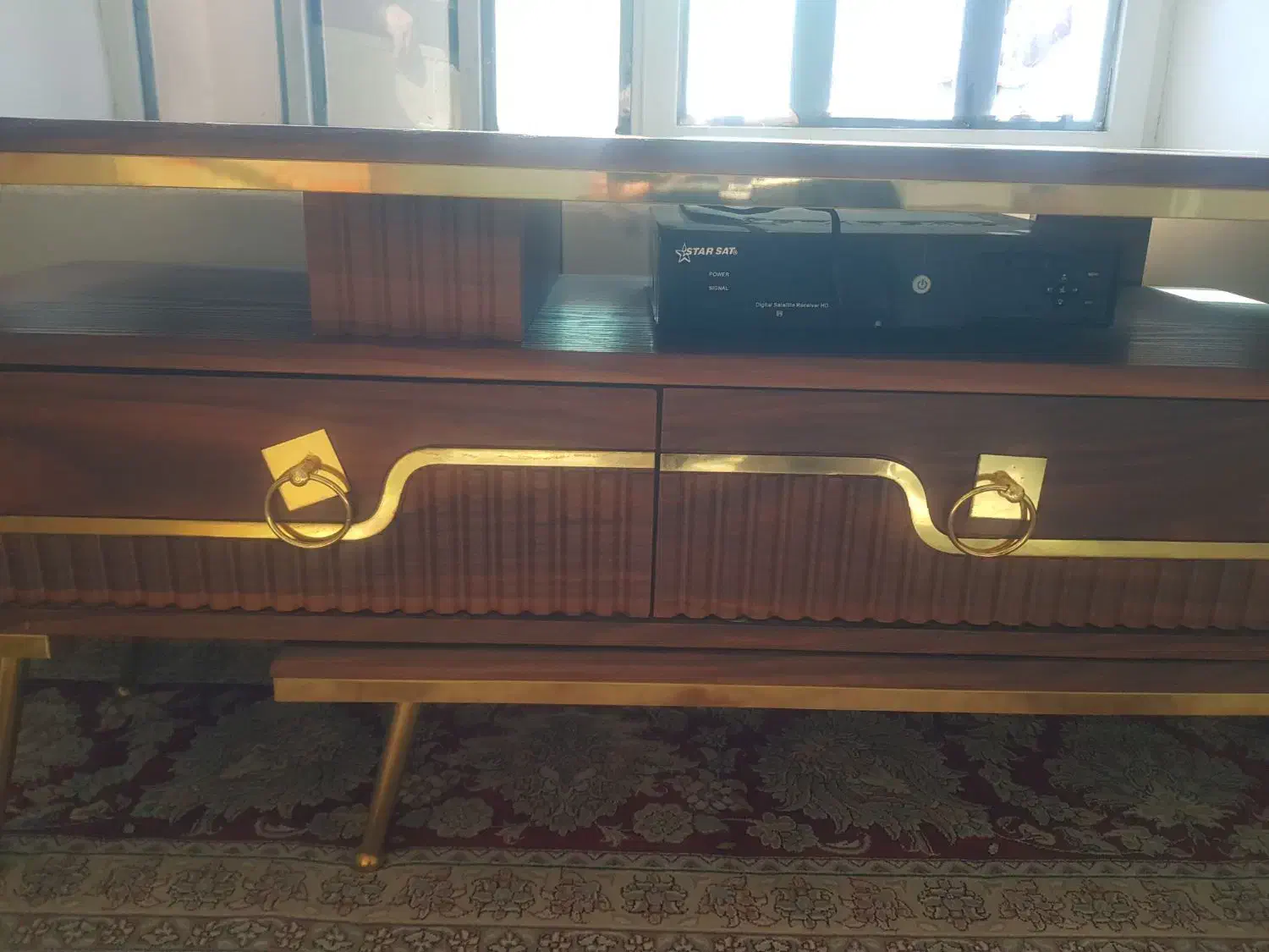 میز تلویزیون زیرتلویزیونی نو نو|میز تلویزیون|شیراز, کوشک میدان|دیوار