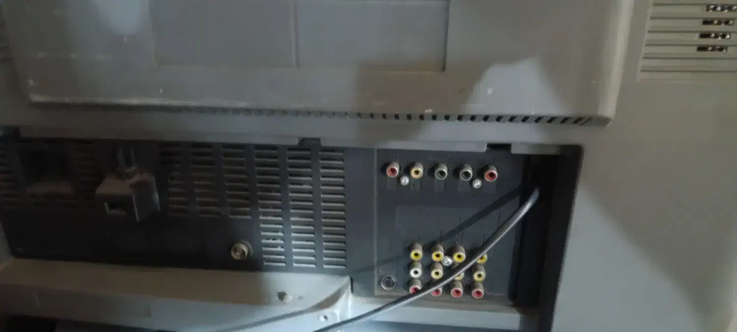 تلویزیون سونی اصل 21 اینچ|تلویزیون و پروژکتور|اردبیل, |دیوار