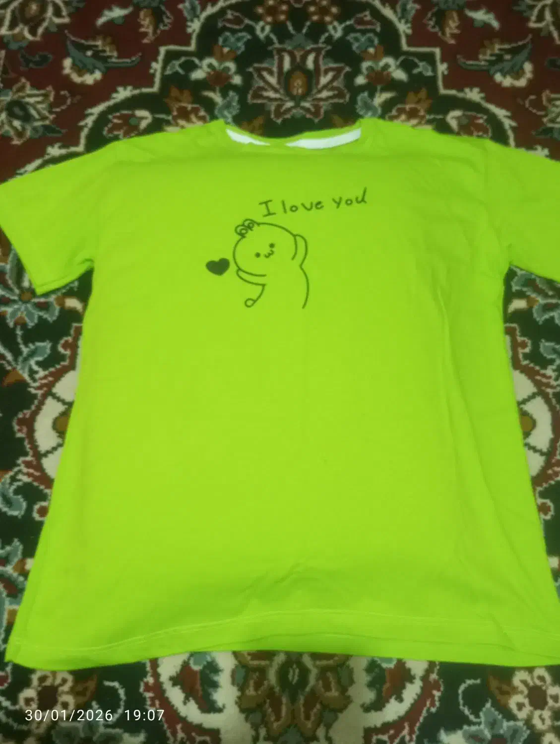 تی شرت|لباس|دورود, |دیوار