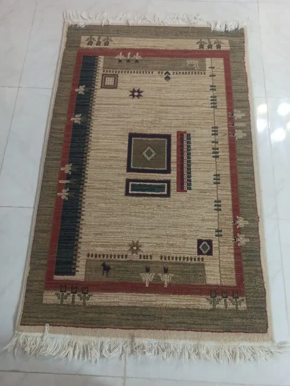 فرش طرح گلیم ۹ متری درحدنونو.جفت۶متری سالم.قالیچه|فرش|شاهرود, |دیوار