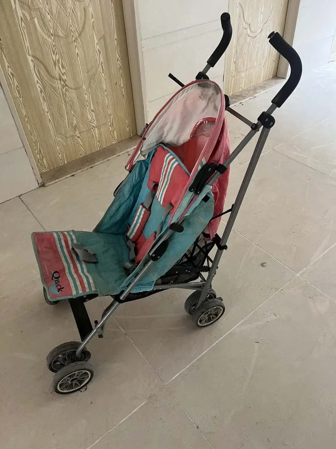 کالسکه بچه|کالسکه و لوازم جانبی|قائم‌شهر, |دیوار