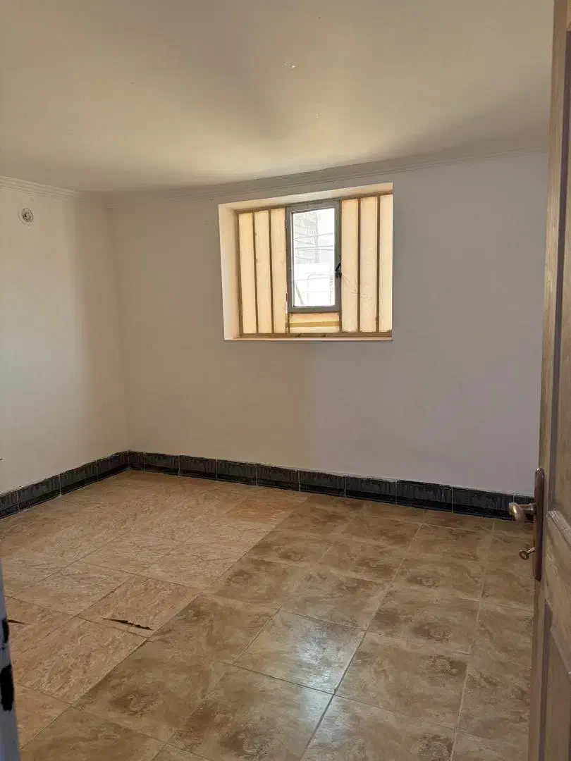 فروش واحد تجاری مسکونی کوچه ددرمانگاه اکبری|فروش خانه و ویلا|یزد, |دیوار