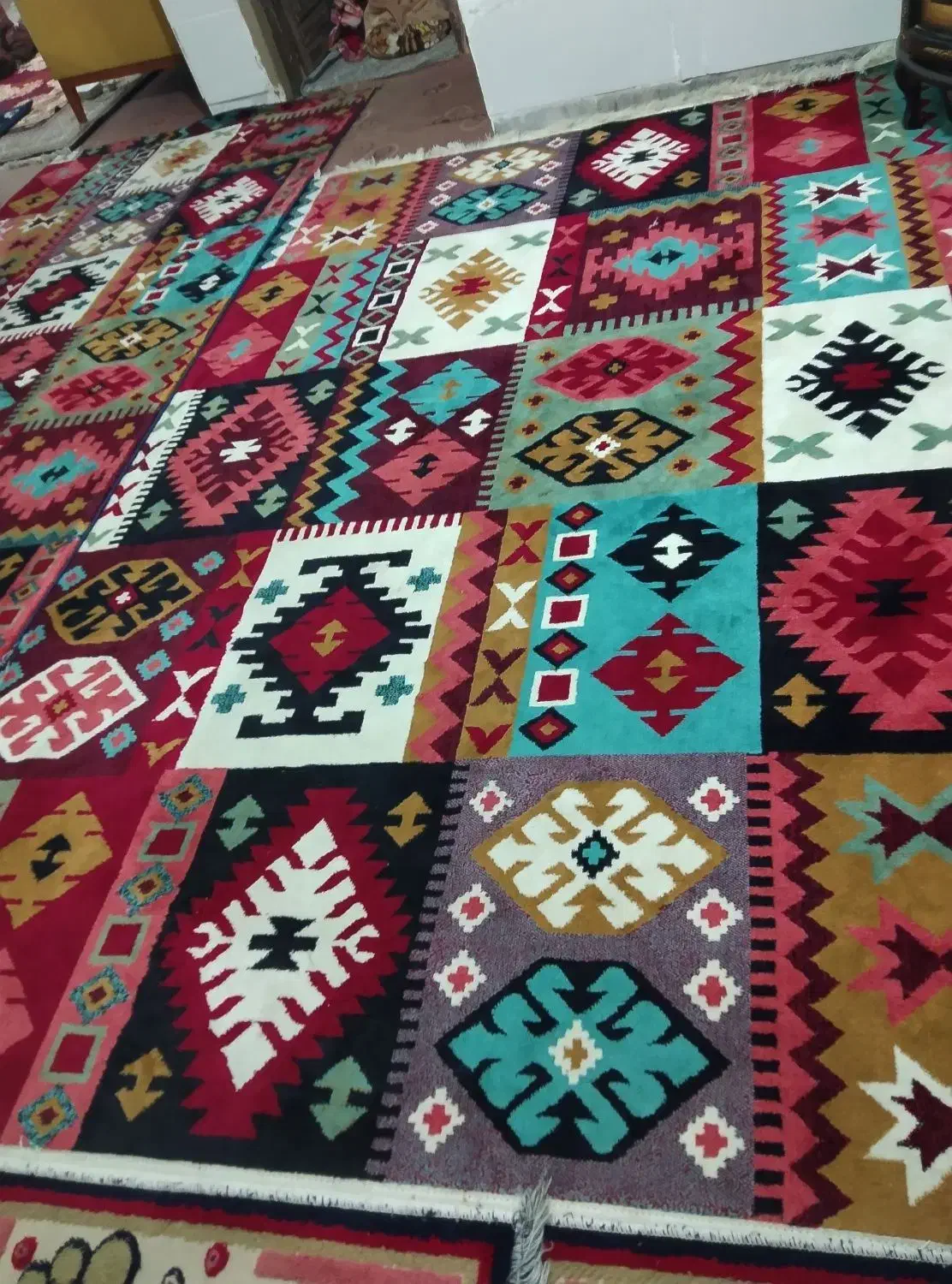 فرش نو|فرش|اصفهان, عمان سامانی|دیوار