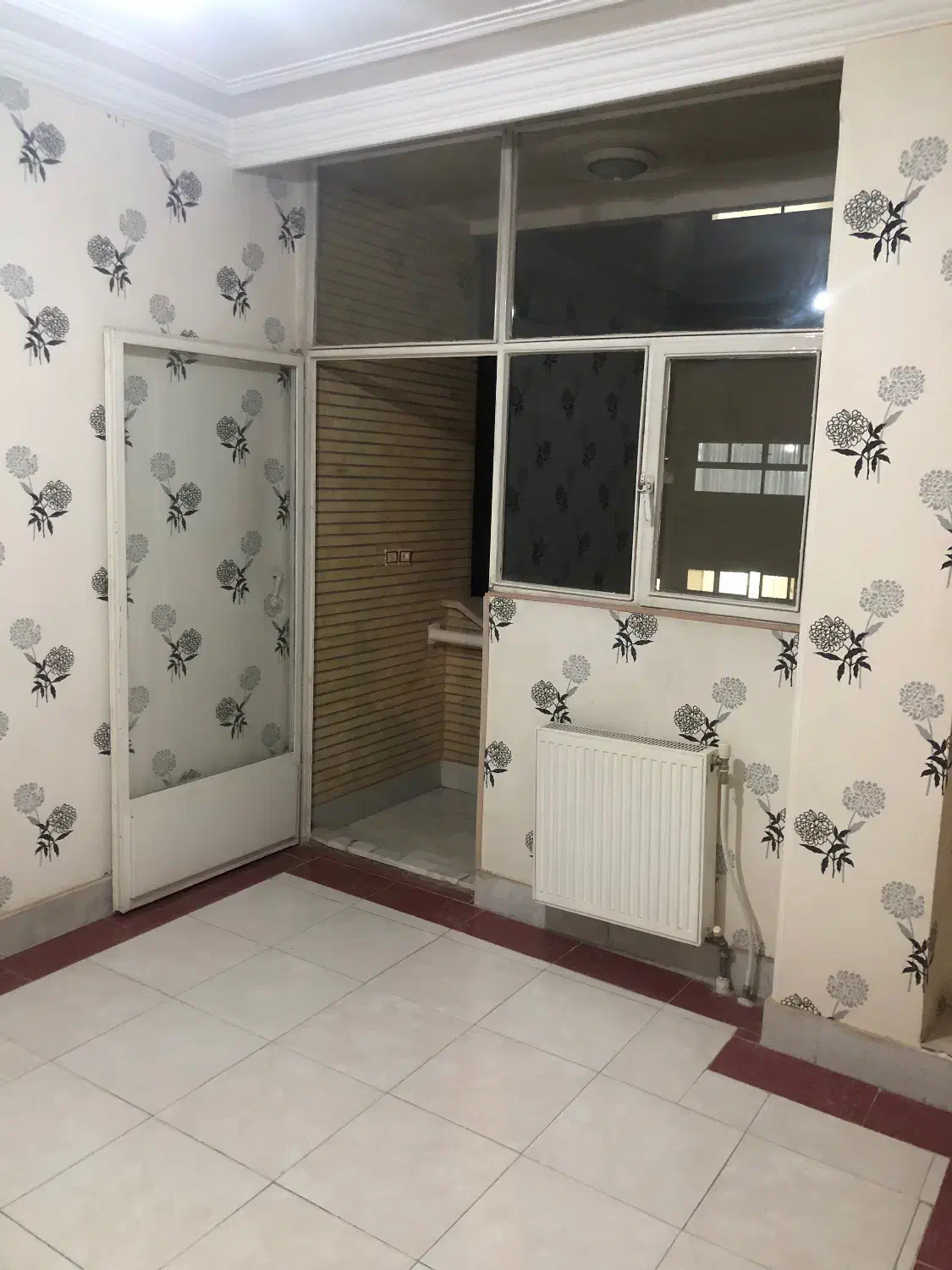 رهن اپارتمان مخابرات ۱۰۰ متر ۲خواب|اجارهٔ آپارتمان|شاهین‌شهر, خبرنگار|دیوار