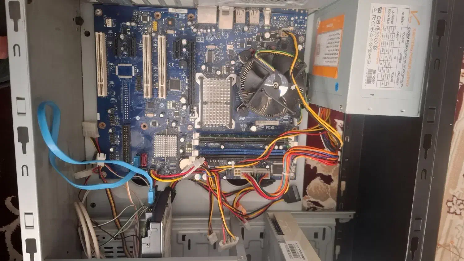 کیس کامپیوتر|رایانه رومیزی|گلبهار, شهر جدید گلبهار|دیوار