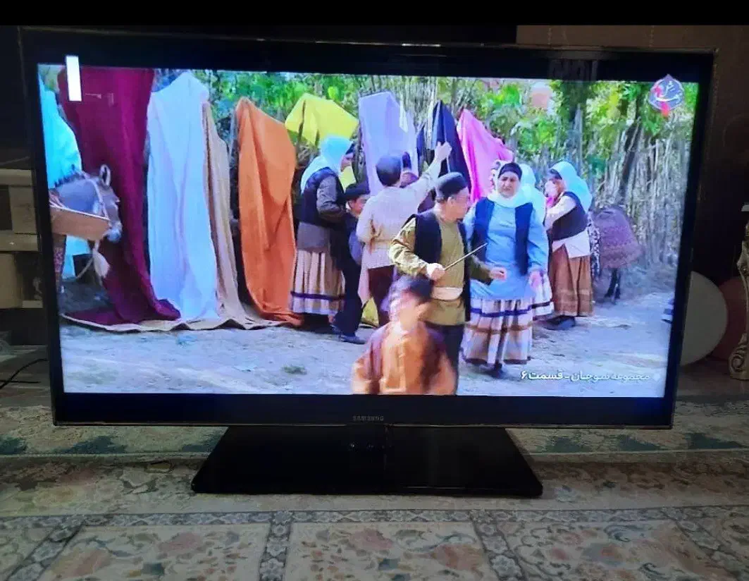 تلویزیون ال ای دی سامسونگ ۴۰ اینچ اسمارت با کیفیت|تلویزیون و پروژکتور|تهران, هفده شهریور|دیوار