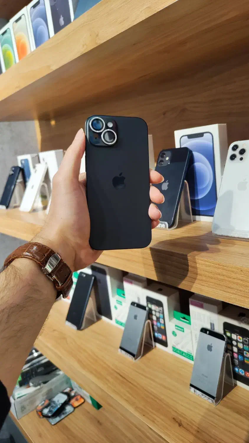 ایفون ۱۵ نرمال|موبایل|قم, عمار یاسر|دیوار