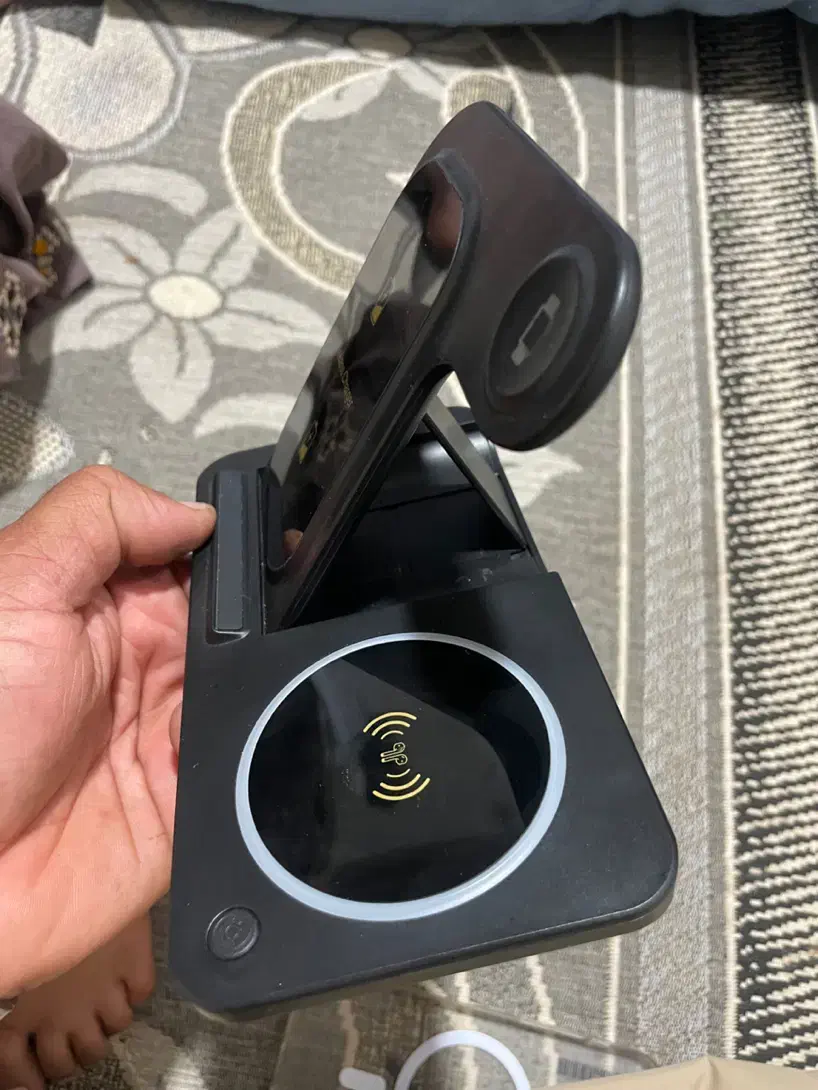 شارژر وایرلس سه کاره|لوازم جانبی موبایل و تبلت|ایرانشهر, |دیوار