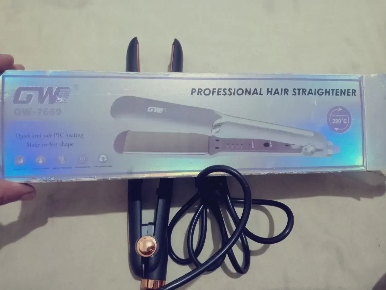 اتو مو|آرایشی، بهداشتی، درمانی|رشت, سلیمانداراب|دیوار