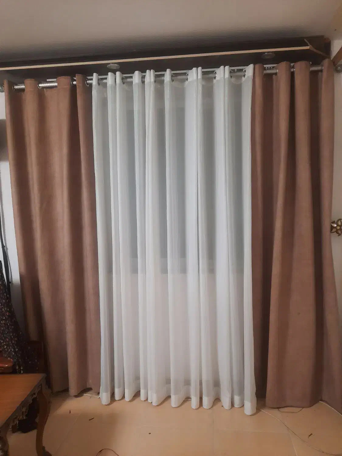 پرده پذیرایی برای دوتا پنجره|پرده، رانر، رومیزی|بندر انزلی, شالیور|دیوار