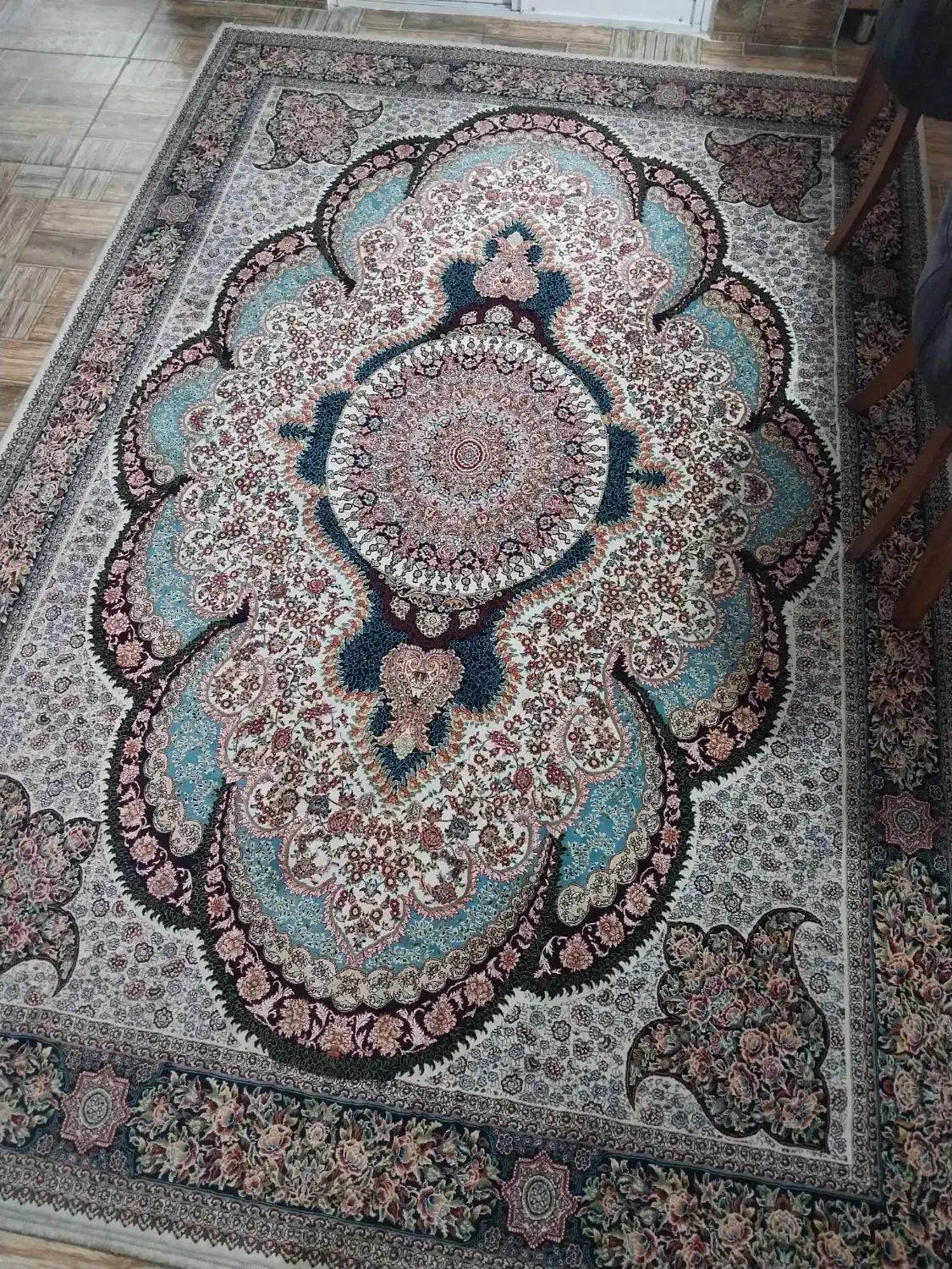 *دو عدد فرش*|فرش|گرگان, |دیوار