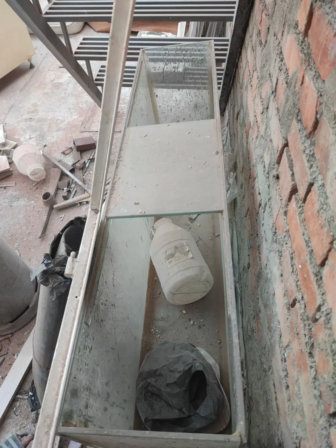 اکواریوم شیشه سکوریت|ماهی|مهاباد (آذربایجان غربی), |دیوار