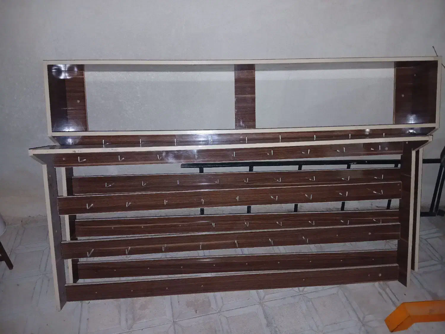 آویزی|کتابخانه، شلف، قفسه‌های دیواری|ابهر, |دیوار