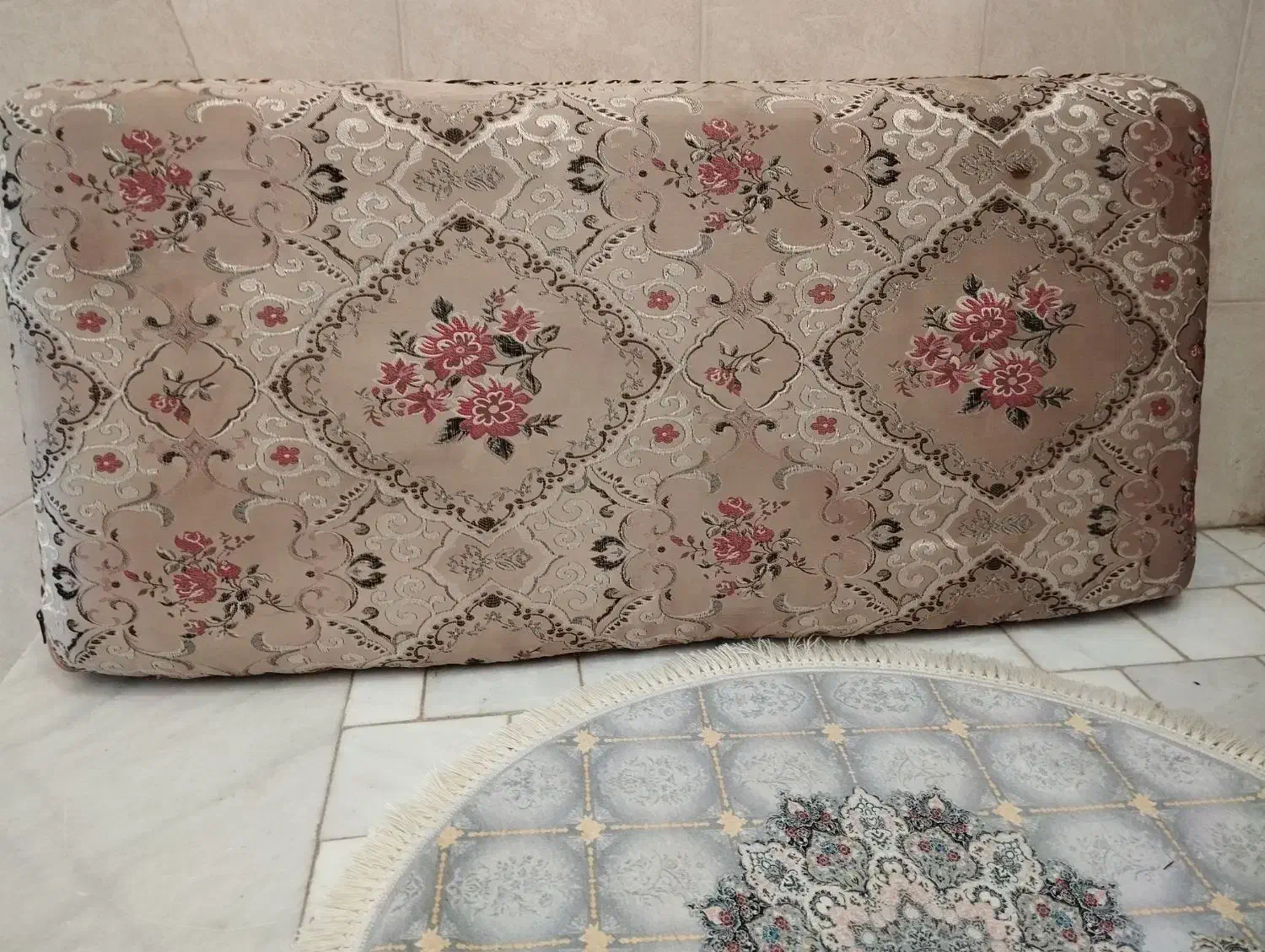 پشتی|پشتی|اردکان, |دیوار