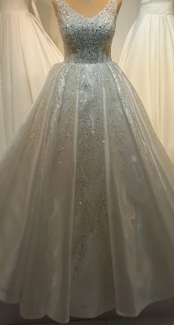 لباس عروس کاملا نو و سالم|لباس|تهران, نظام‌آباد|دیوار