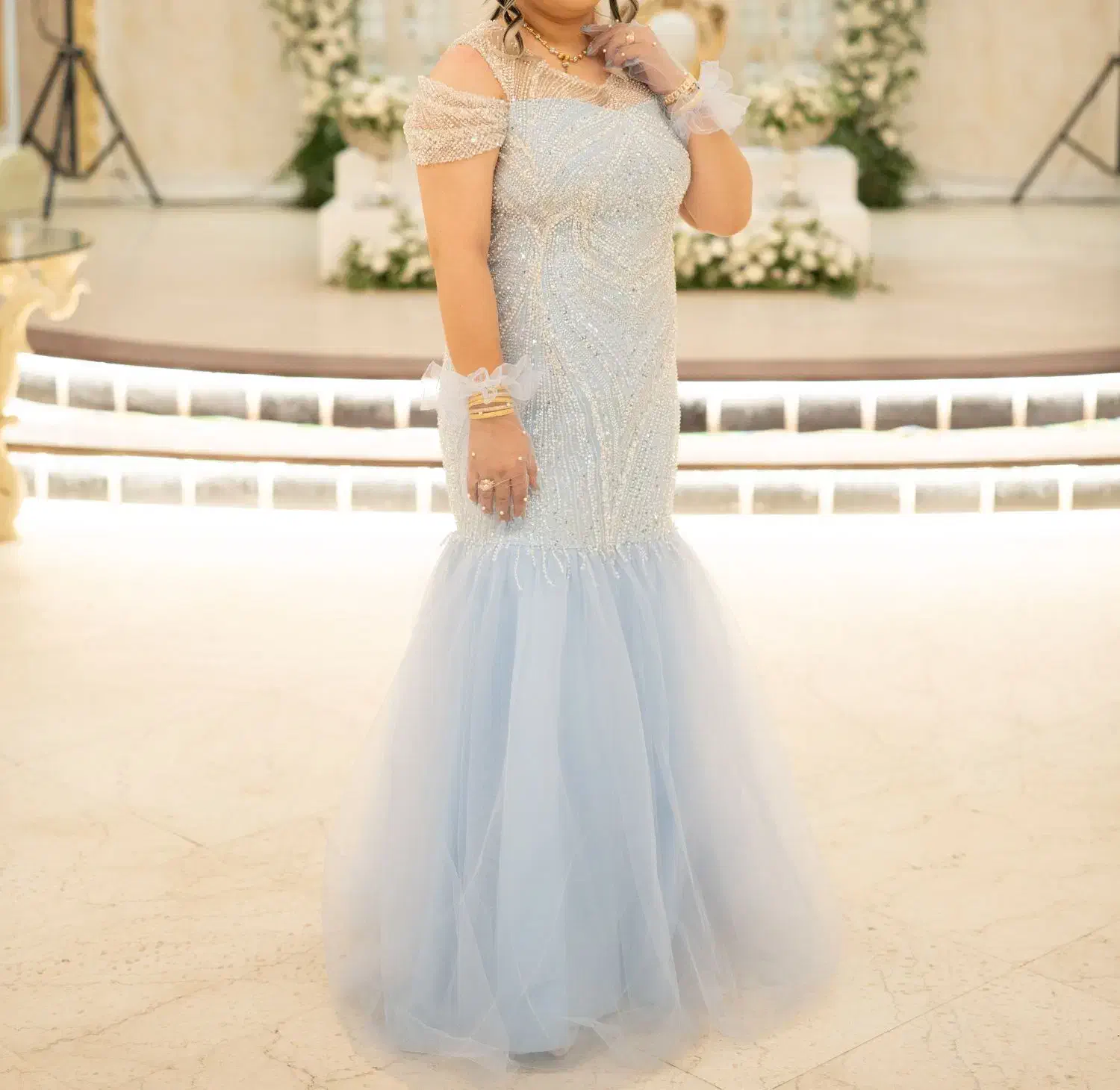 لباس مجلسی|لباس|رشت, کوی حسینی|دیوار