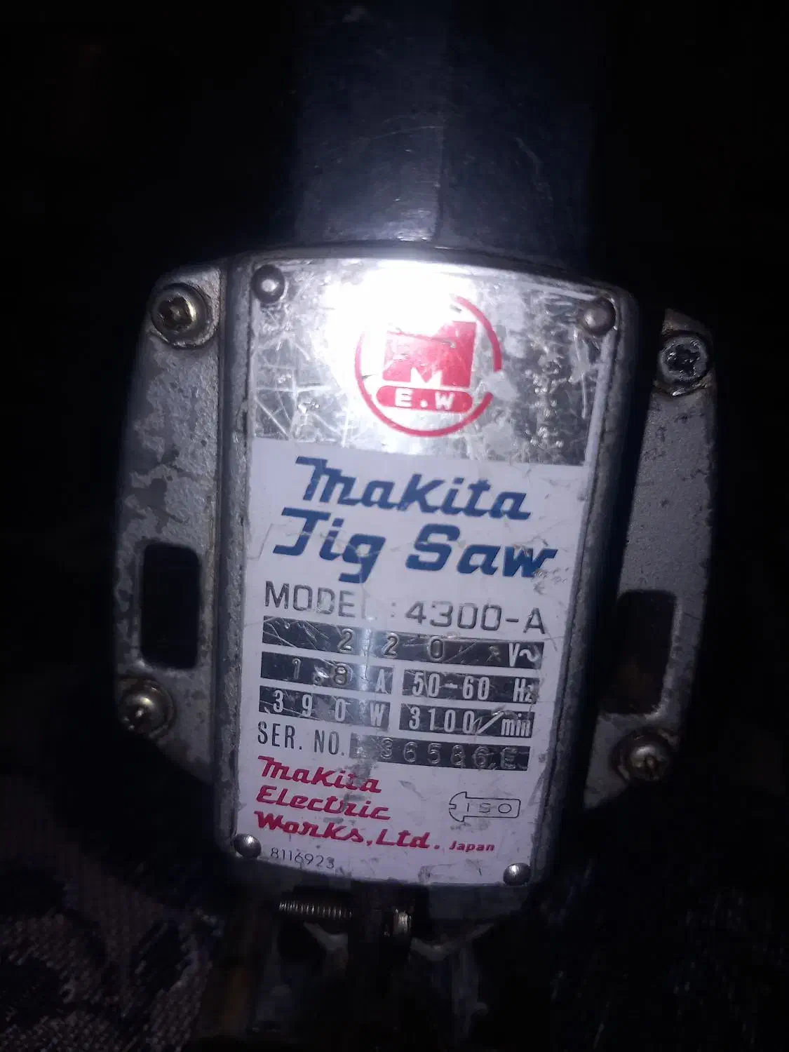 اره عمود بر بوش و ماکیتا|ابزارآلات|کرمانشاه, |دیوار