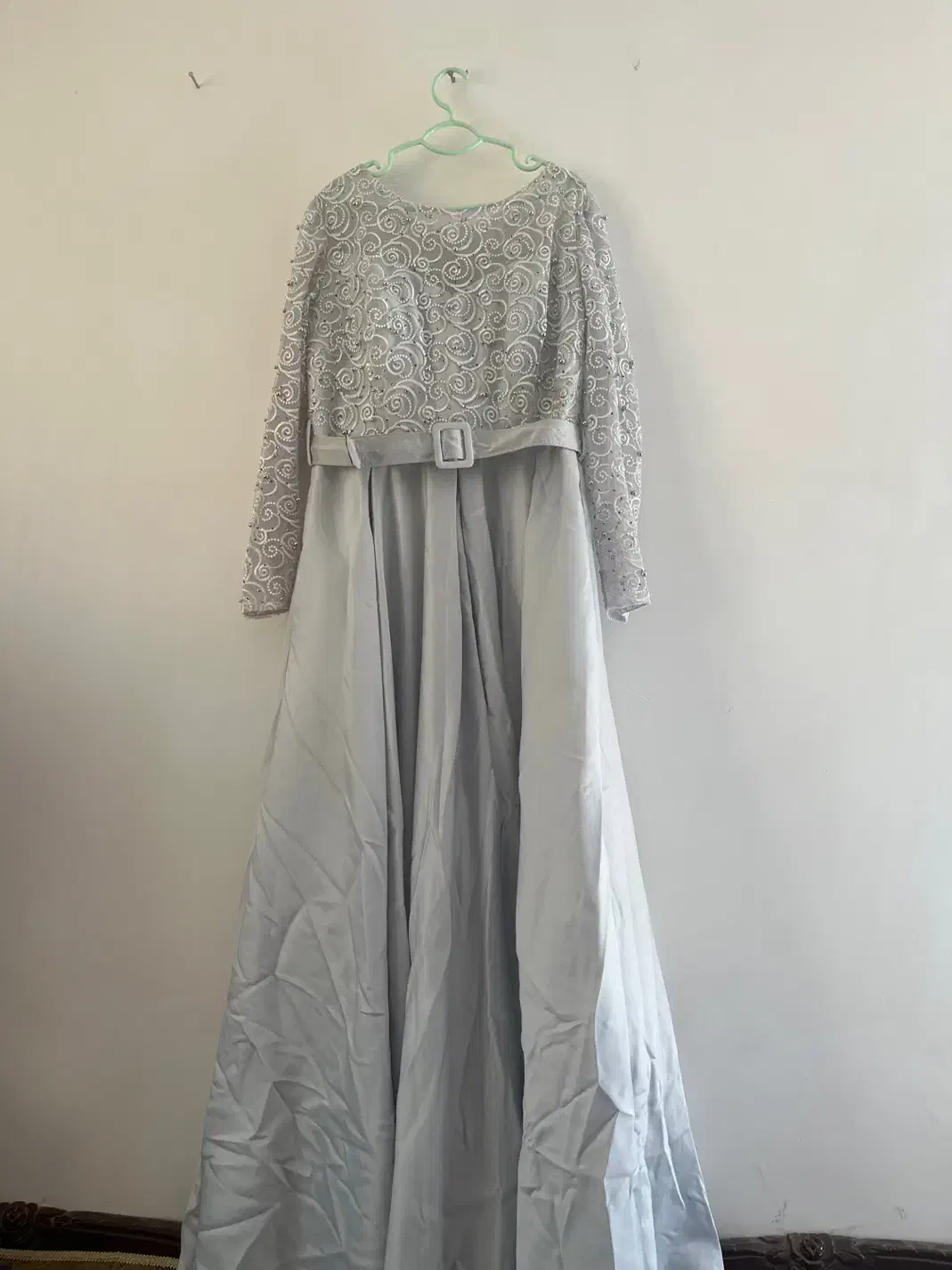 لباس مجلسی|لباس|پاکدشت, خاتون آباد|دیوار