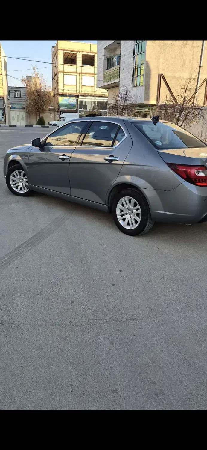 دنا پلاس مدل ۹۷|خودرو سواری و وانت|درگزین, |دیوار