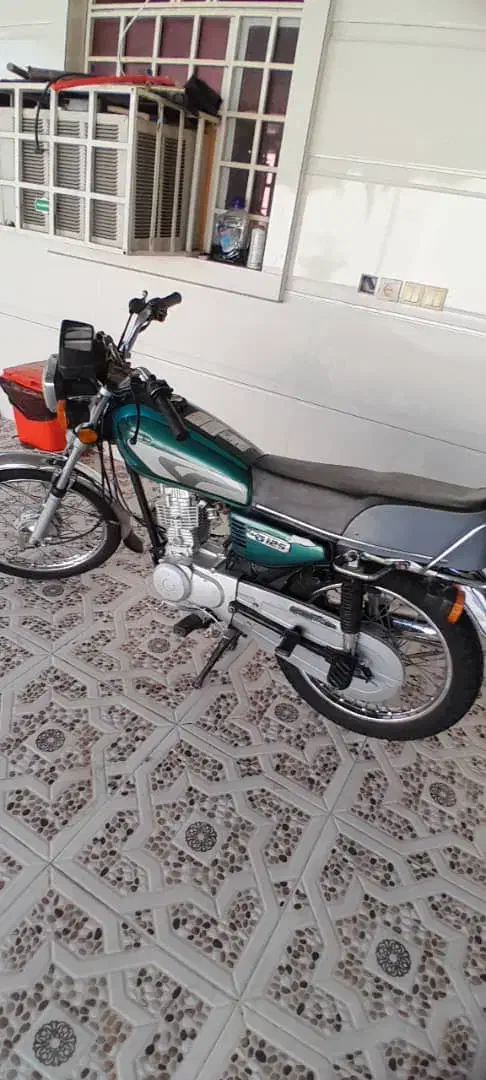 سیجی ۱۲۵ مدل ۱۳۹۵ در حد لوکس|موتورسیکلت|میناب, |دیوار