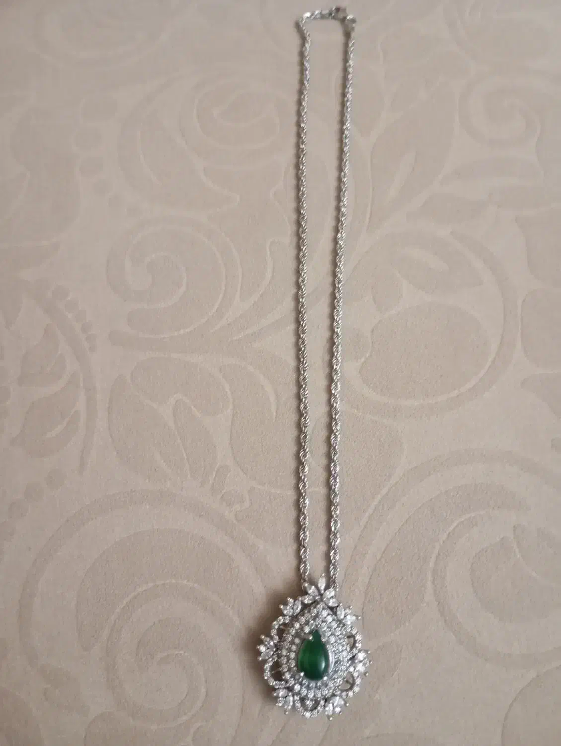 مدال نقره|جواهرات|تبریز, |دیوار