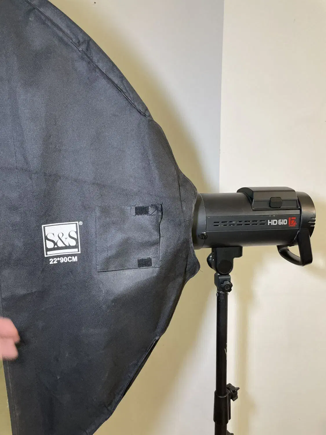 نور و فلش عکاسی|دوربین عکاسی و فیلم‌برداری|رشت, پیرسرا|دیوار