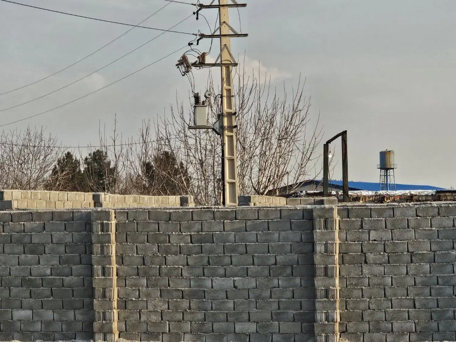 باغچه زمین باغ سنددار *برق /آب|فروش زمین و ملک کلنگی|رباطکریم, پیغمبر|دیوار