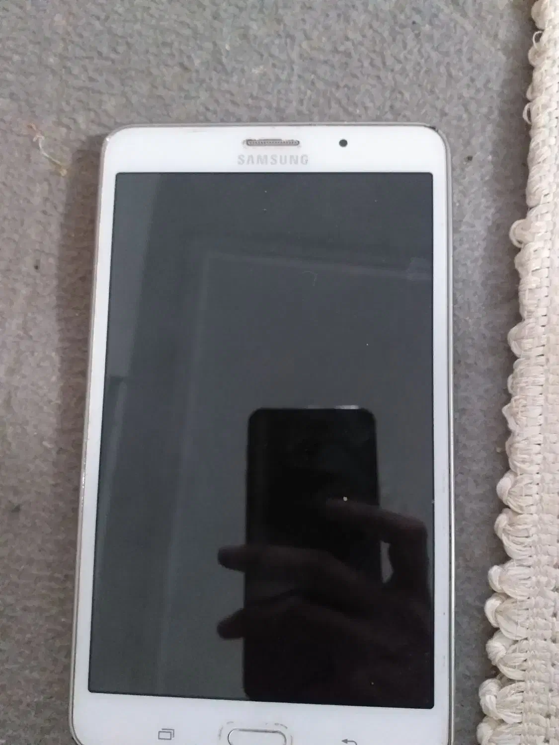 تبلت|تبلت|ساوه, |دیوار