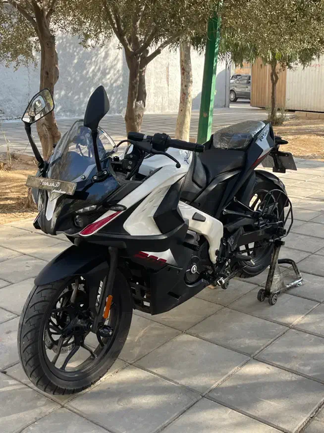 Rs200new1403|موتورسیکلت|تهران, اسفندیاری|دیوار