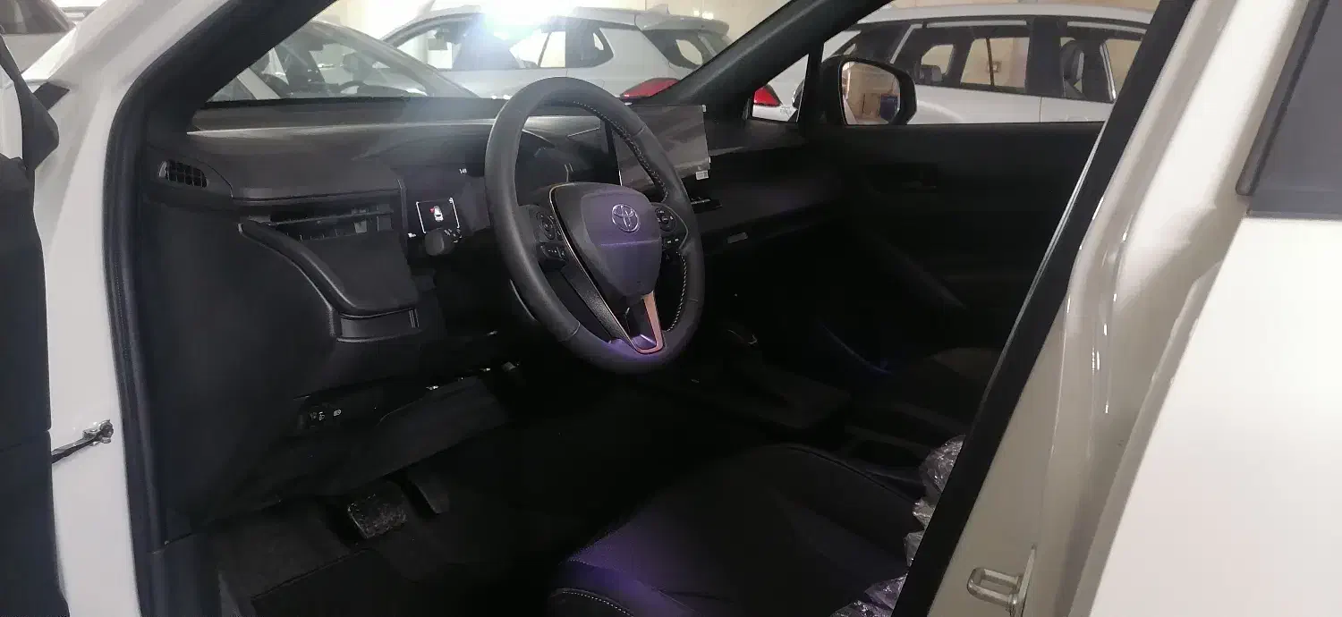 Toyota Cross new face \ 2025\ کراس نیو فیس|خودرو سواری و وانت|تهران, الهیه|دیوار