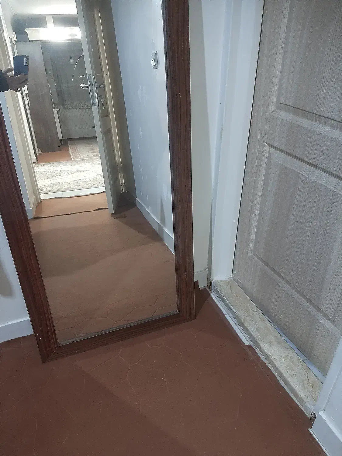 آینه قدی|آینه|تهران, سبلان (لشگر)|دیوار