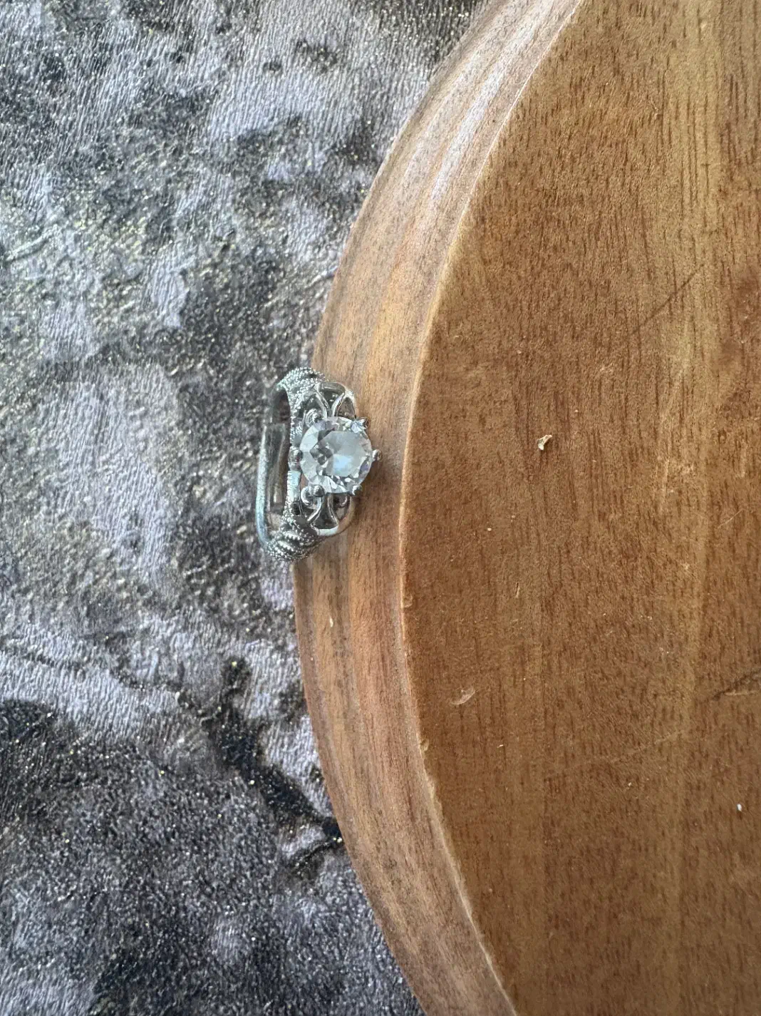 انگشترتک نگین۲۵۰|بدلیجات|ایذه, |دیوار