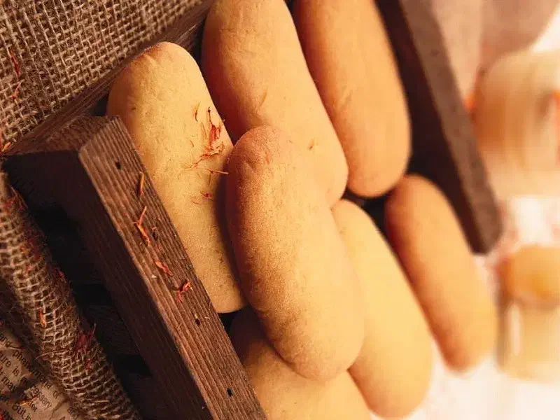 نان خوانساری نون دلی|خوردنی و آشامیدنی|قم, مسجد امام حسن|دیوار