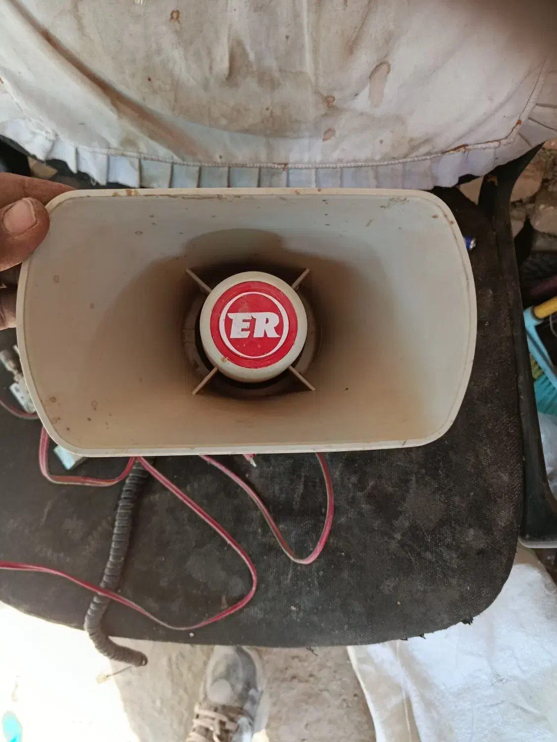 بلندگو در حد نو|صوتی و تصویری|آران و بیدگل, |دیوار