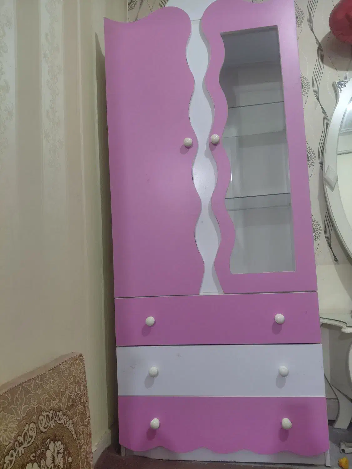 کمدکودک|بوفه، ویترین، کنسول|رشت, آزادگان|دیوار