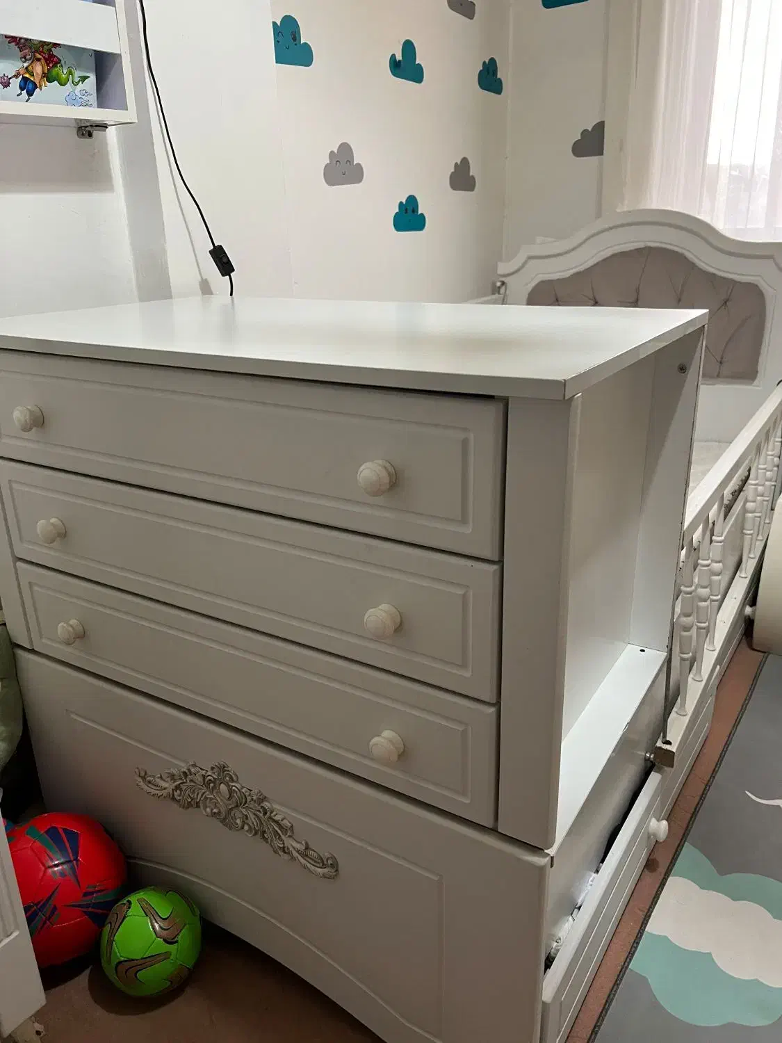 تخت کودک نوجوان|تخت و صندلی بچه|رشت, پیرکلاچای|دیوار