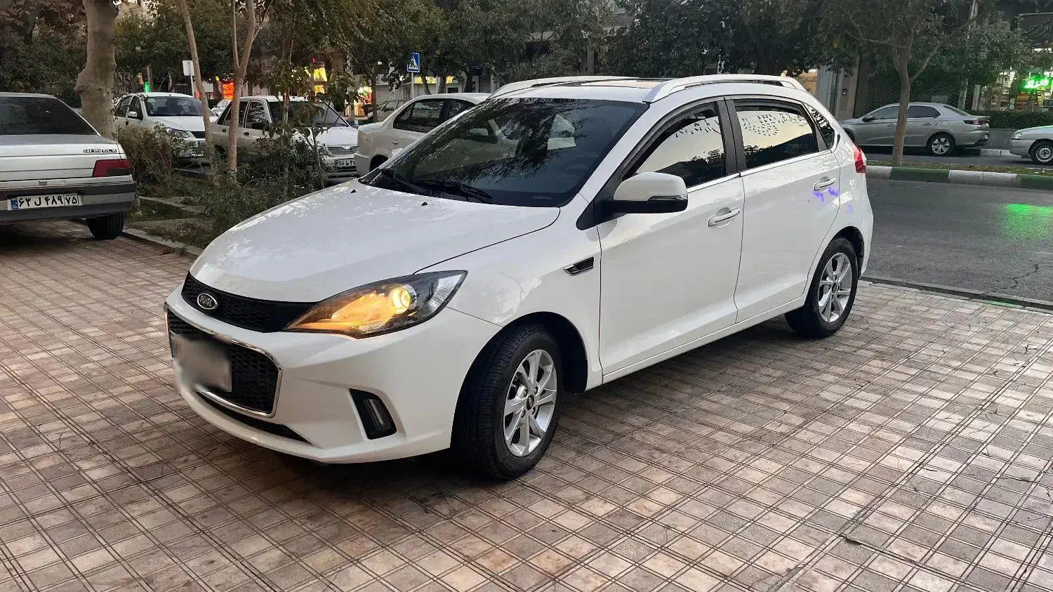 ام وی ام ۳۱۵ پلاس اتومات تک برگ|خودرو سواری و وانت|مشهد, سجاد شهر|دیوار