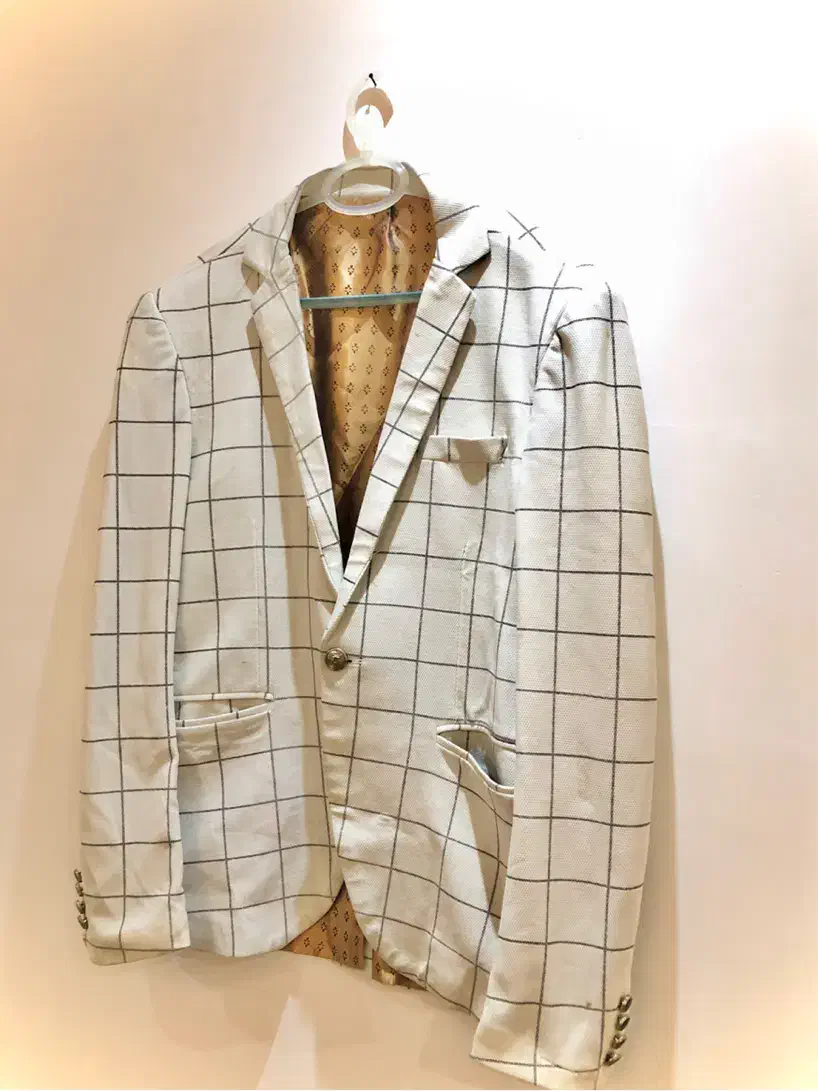 کت سفید چهارخونه برند ورساچه|لباس|رشت, جماران|دیوار