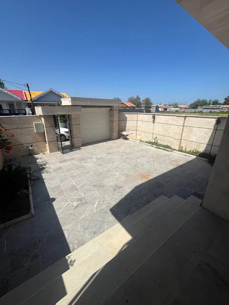 ویلاامکانات ودسترسی بالا200مترشهرخشکبیجار/آناملک|فروش خانه و ویلا|خشکبیجار, |دیوار