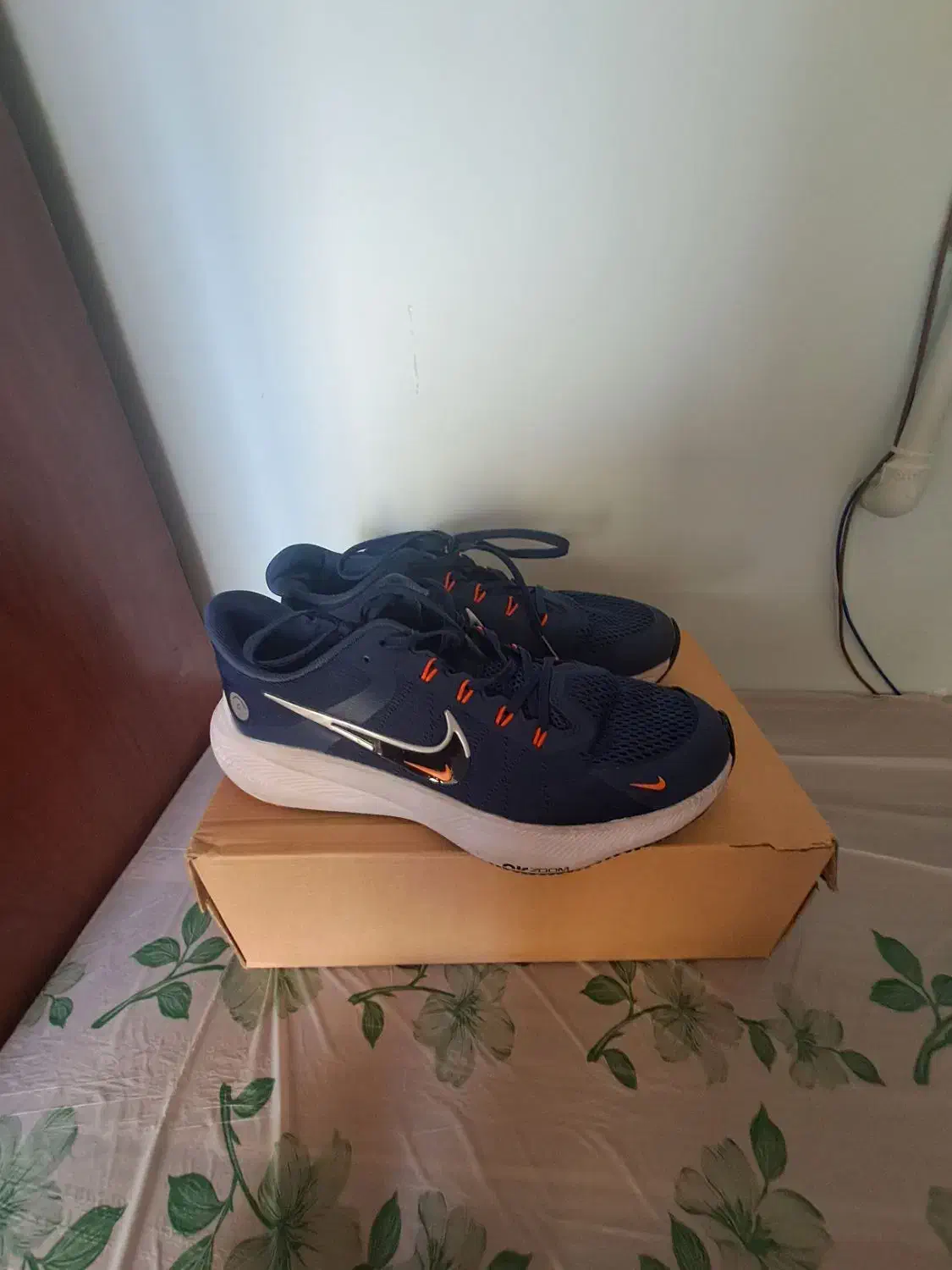 کفش ورزشی مردانه|کیف، کفش، کمربند|خسروشاه, |دیوار