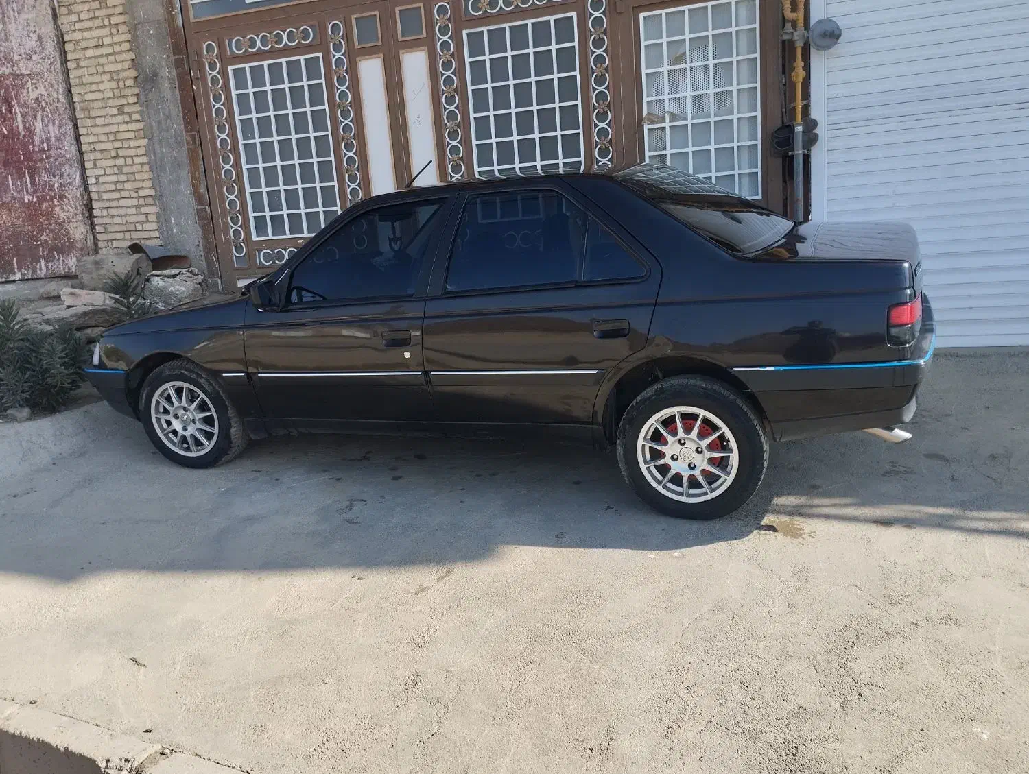 پژو ۴۰۵ مدل ۸۳|خودرو سواری و وانت|خاو و میرآباد, |دیوار