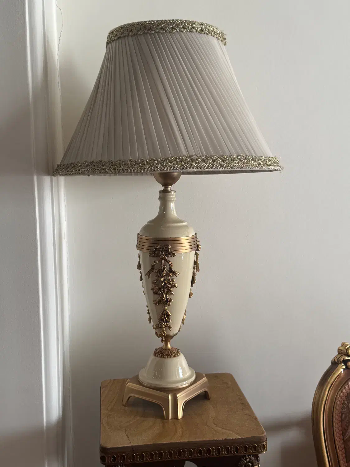 فروش وسایل دکوری|چراغ خواب و آباژور|تهران, امانیه|دیوار