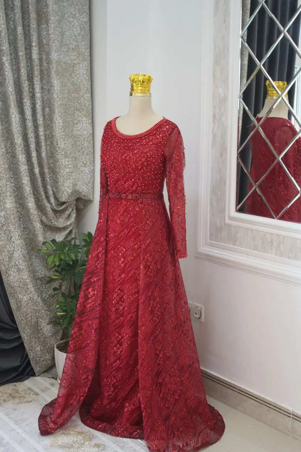 لباس مجلسی|لباس|ایلام, |دیوار