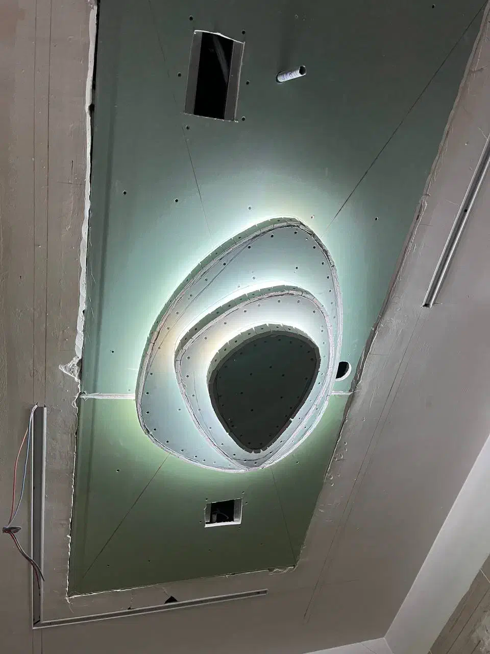 استخدام نیروی کار کناف|استخدام معماری، عمران و ساختمانی|قرچک, میرزائی جنوبی|دیوار