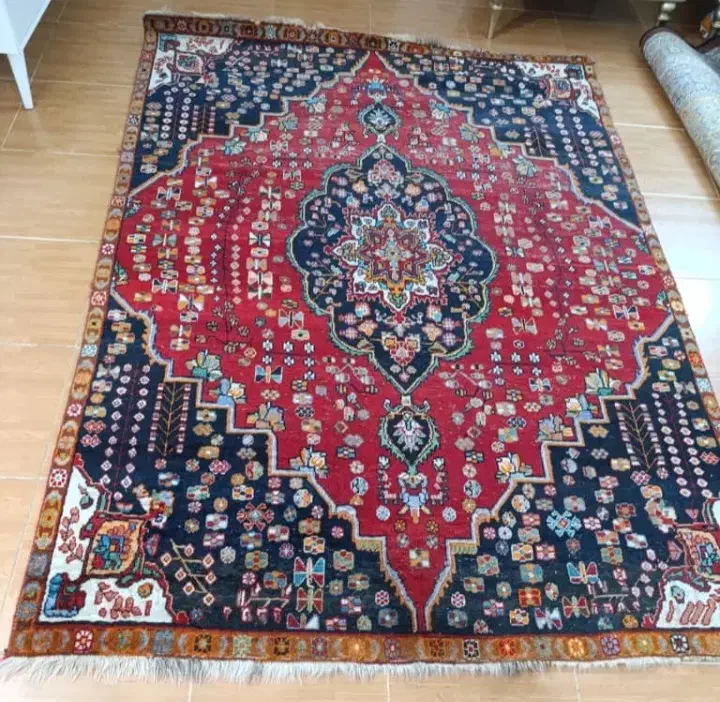 قالی قدیمی صحیح وسالم|فرش|شیراز, شهرک سراج|دیوار