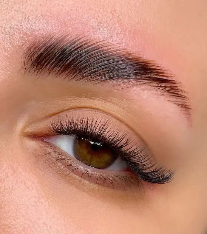 خدمات اکستنشن مژه لیفت ولمینت مژه و ابرو|خدمات آرایشگری و زیبایی|اصفهان, دشتستان|دیوار