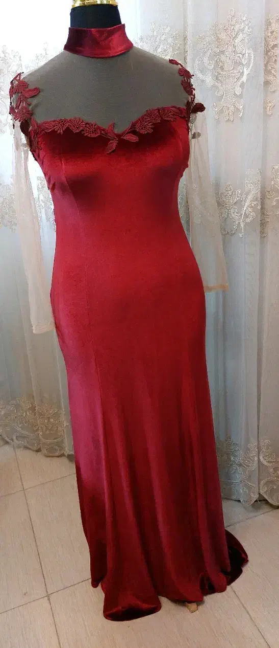 لباس مجلسی در حد نو۱۲۰۰۰۰۰|لباس|ورامین, ورامین|دیوار